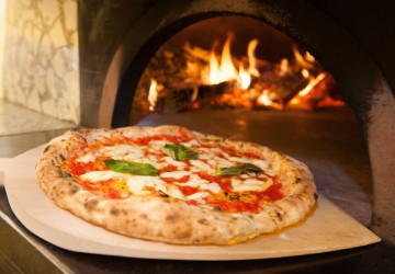 Where to eat the best pizza in Rome? | Green Line Tours