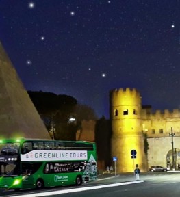 Tour in autobus scoperto di Roma di notte con Destination Eataly