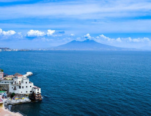 Day Trip from Rome to Naples: What to See and Eat
