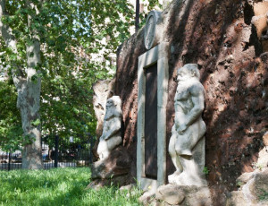 The Magic Door in Rome: Meaning and Hidden History