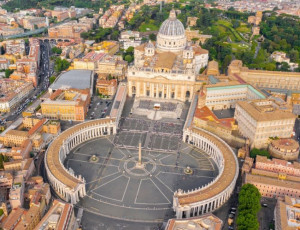 What Happens During a Papal Audience in Vatican City